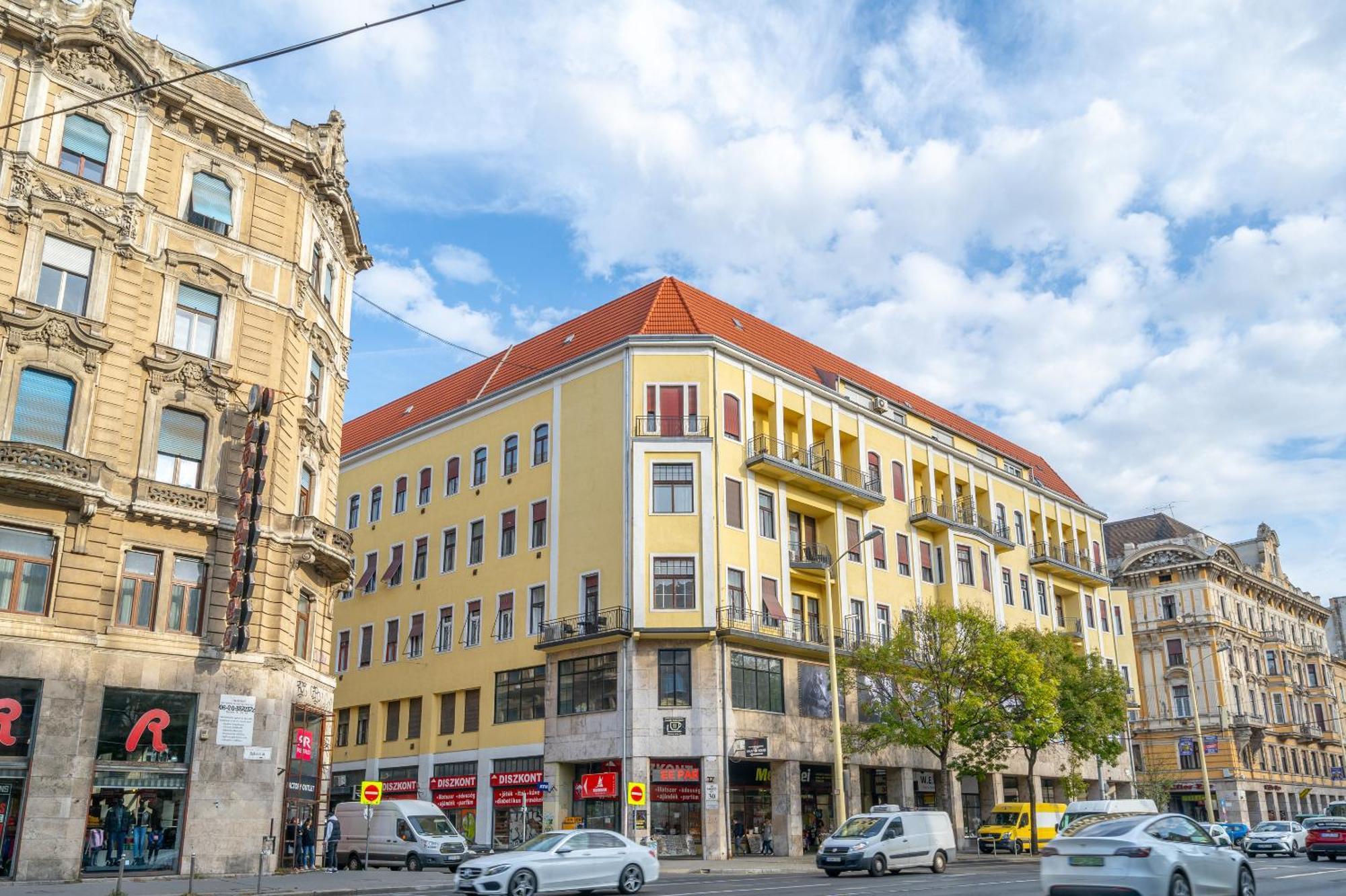 Rákóczi Stylish Entire Apartment Budapeste Exterior foto