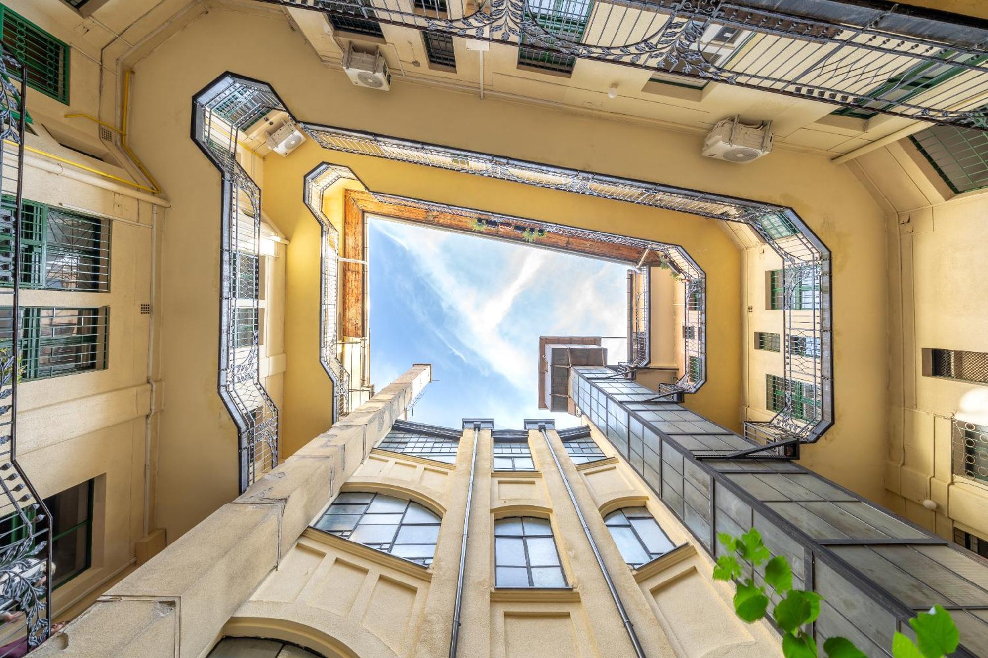 Rákóczi Stylish Entire Apartment Budapeste Exterior foto